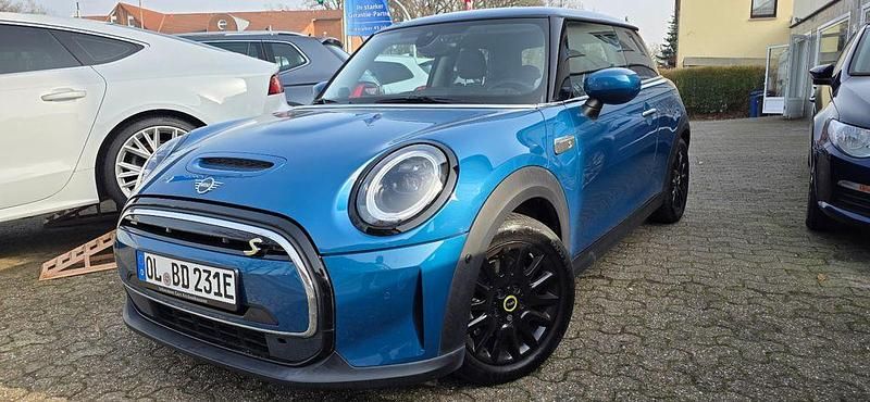 Gebraucht Mini Cooper SE 135 kW (184 PS) 2023 Blau Kleinwagen