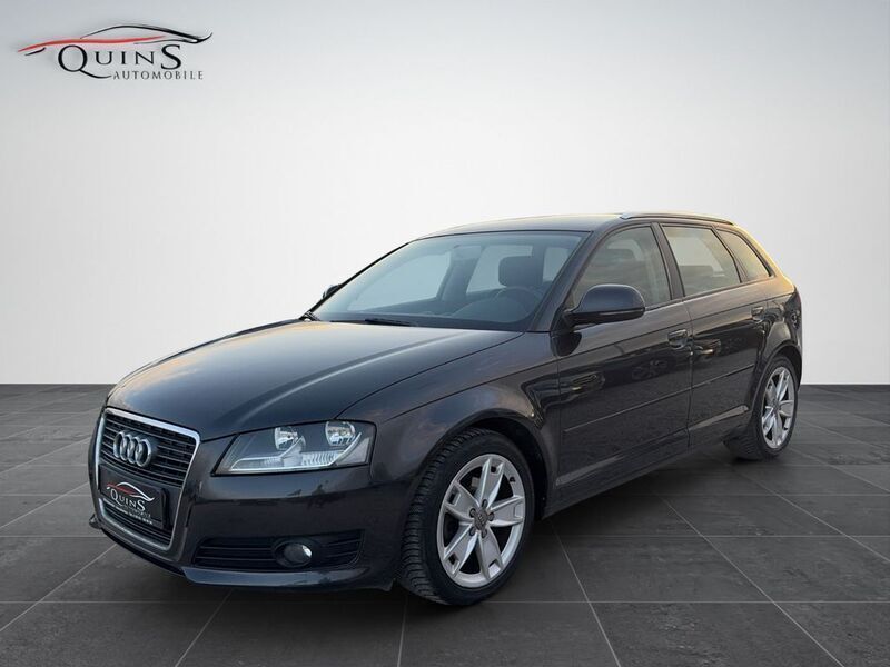 Grau Gebraucht 2010 Audi A3 Sportback Ambition Limousine | 6.890 € (Etwas zu teuer) - Bild 1/4