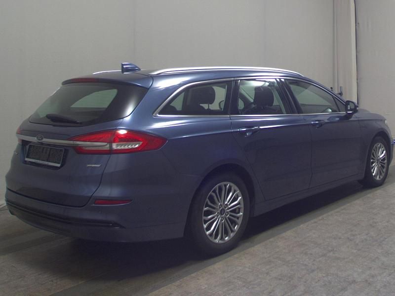 Gebraucht Ford Mondeo Titanium 140 PS (102 kW) 2020 Blau