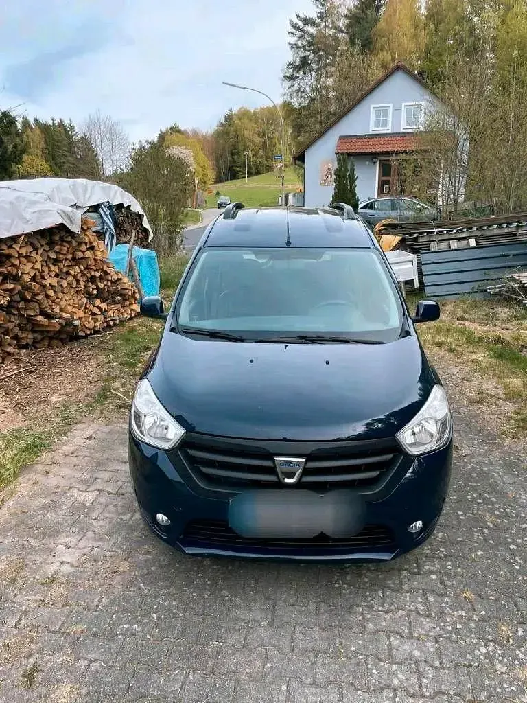 Gebraucht Dacia Dokker 102 PS (75 kW) 2017 Blau Van / Kleinbus