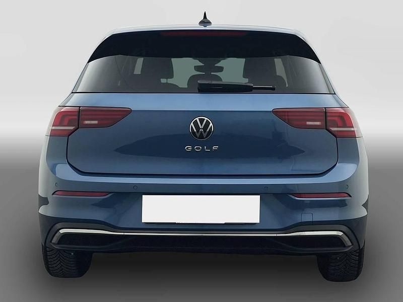 Usata VW Golf VIII Goal 150 CV (110 kW) 2025 Blu Berlina