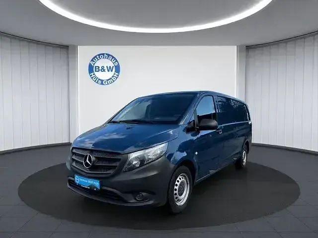 Gebraucht Mercedes Vito 136 PS (100 kW) 2019 Blau Van
