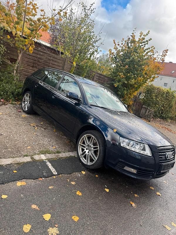 Blau Gebraucht 2010 Audi A6 Kombi | 4.000 € (Superpreis) - Bild 1/4