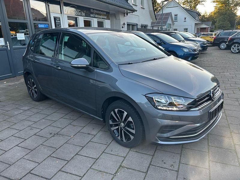 Gebraucht VW Golf VII United 116 PS (85 kW) 2020 Grau Limousine