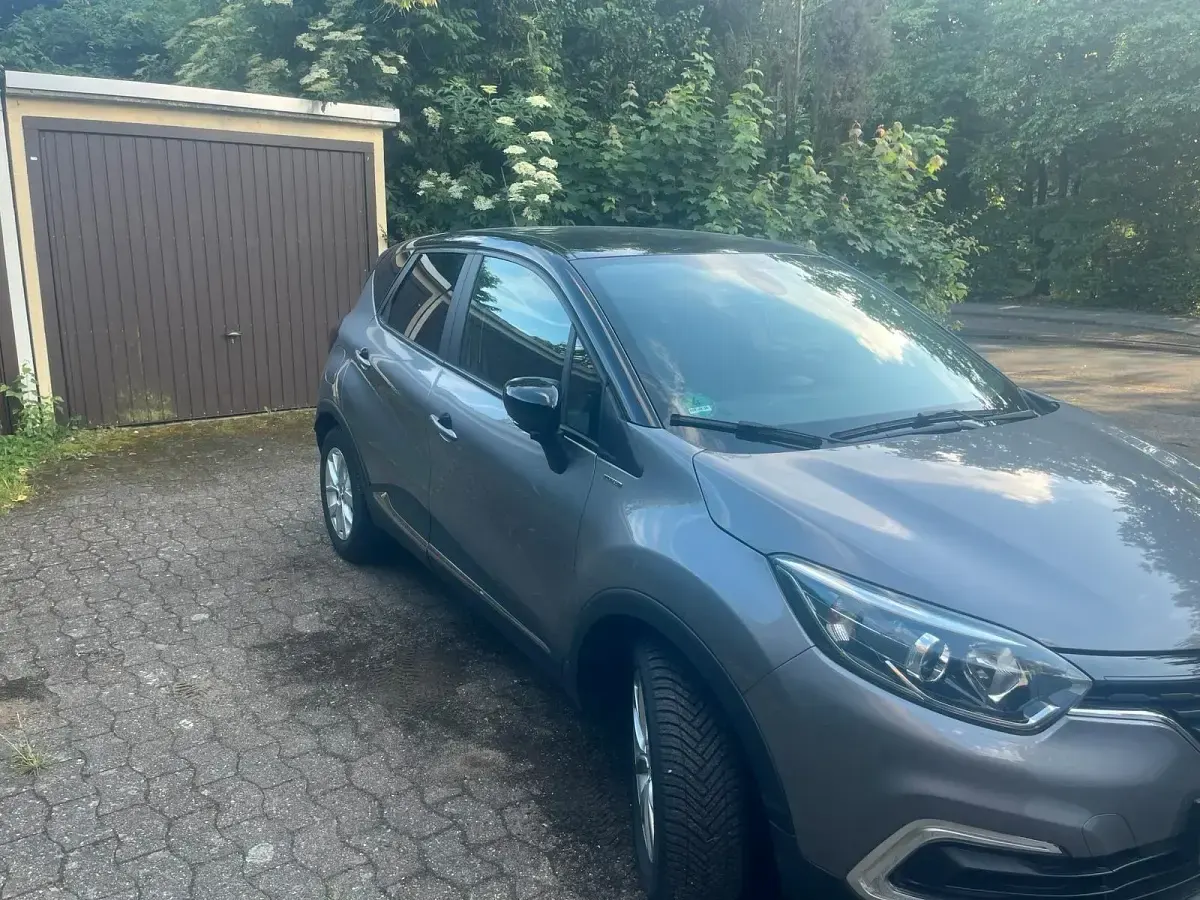 Gebraucht Renault Captur 90 PS (66 kW) 2019 Grau SUV
