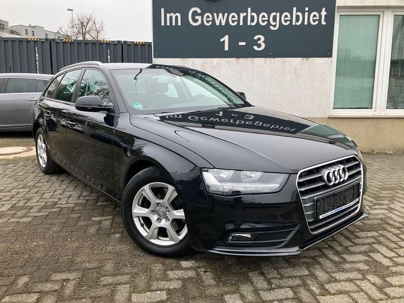 Schwarz Gebraucht 2014 Audi A4 Ambiente Kombi | 6.900 € (Superpreis) - Bild 1/4