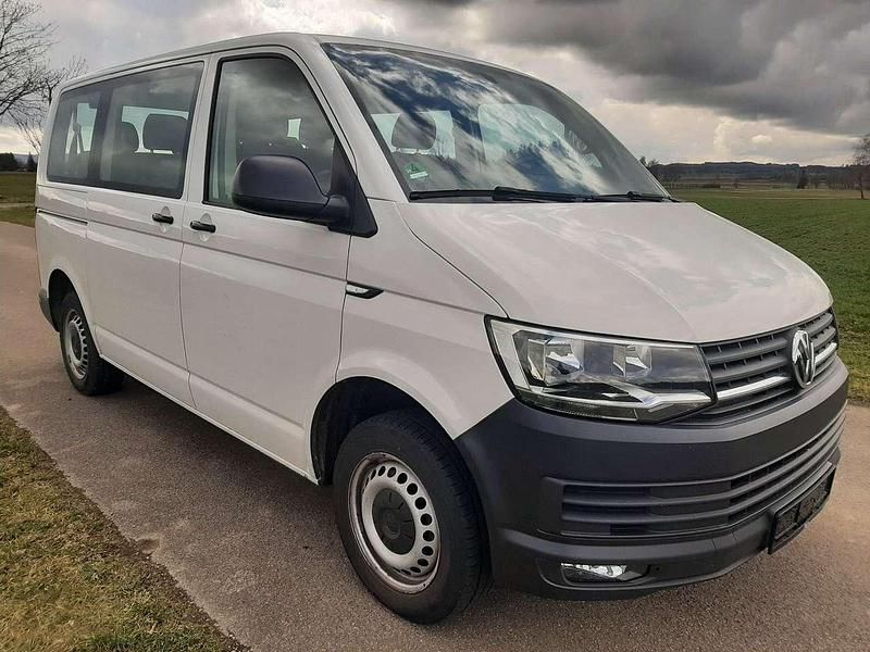 Gebraucht VW Transporter 102 PS (75 kW) 2019 Candyweiß Van