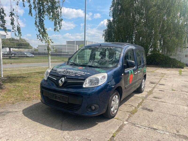 Blau Gebraucht 2017 Renault Kangoo Experience Van / Kleinbus | 4.290 € - Bild 1/4