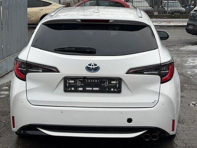 Gebraucht Toyota Corolla 152 PS (111 kW) 2021 Weiß Limousine