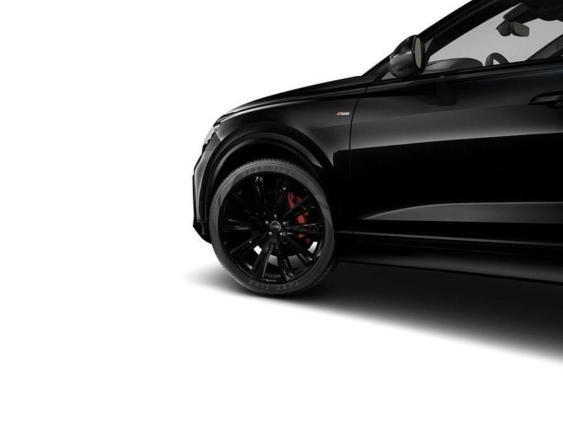 Gebraucht Audi Q8 Ambiente 286 PS (210 kW) 2024 Mythosschwarz metallic SUV