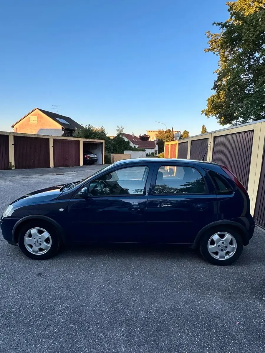 Gebraucht Opel Corsa 80 PS (58 kW) 2004 Blau Kleinwagen