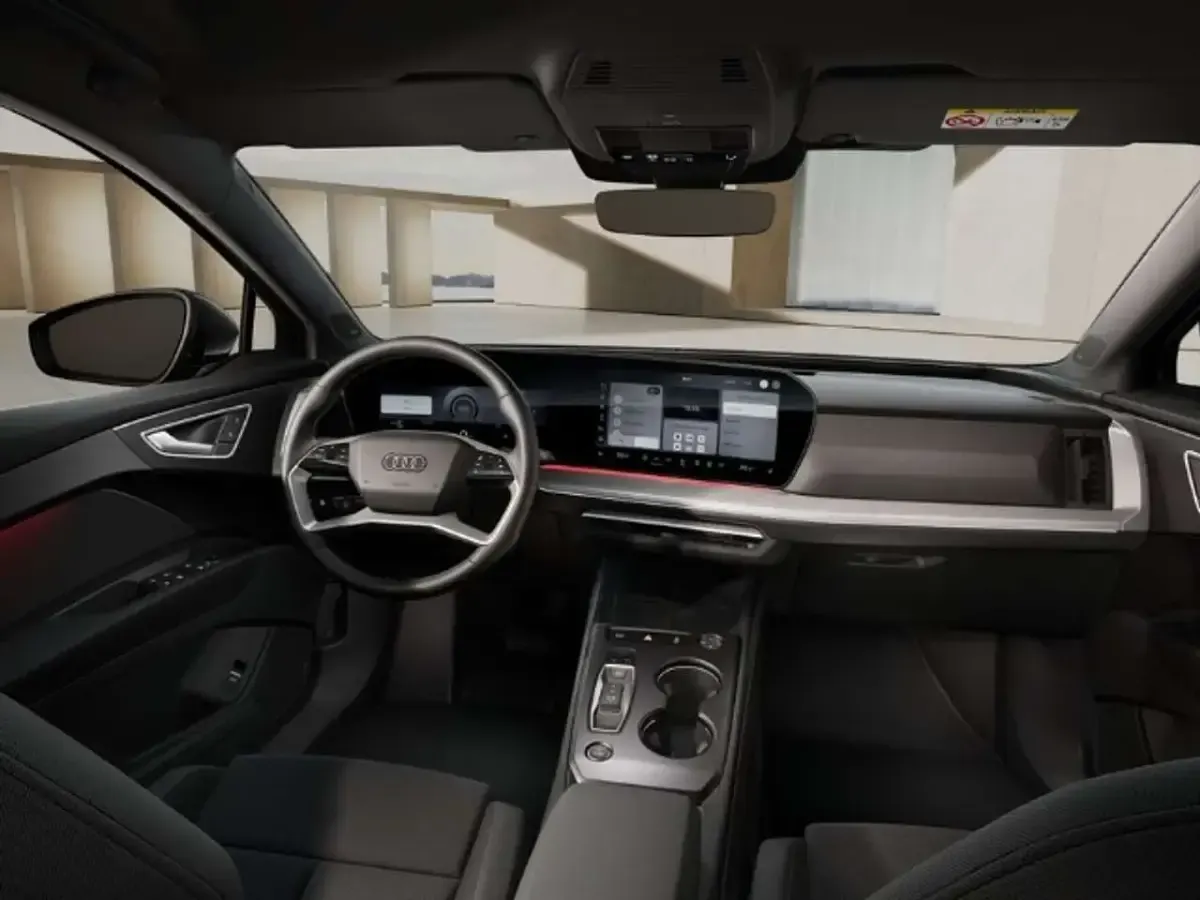 Nowe Audi Q4 e-tron Performance 210 kW (286 KM) 2026 Czarny SUV