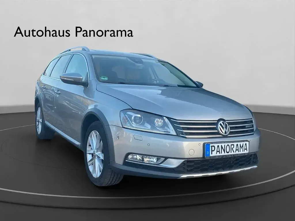 Gebraucht VW Passat Basis 211 PS (155 kW) 2014 Silber Limousine