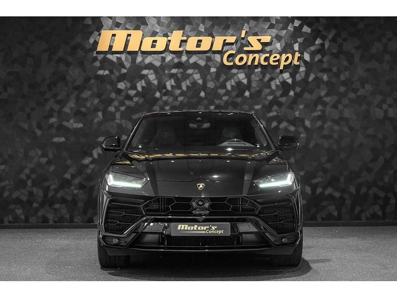 Second-hand Lamborghini Urus 650 CP (478 kW) 2021 Negru SUV