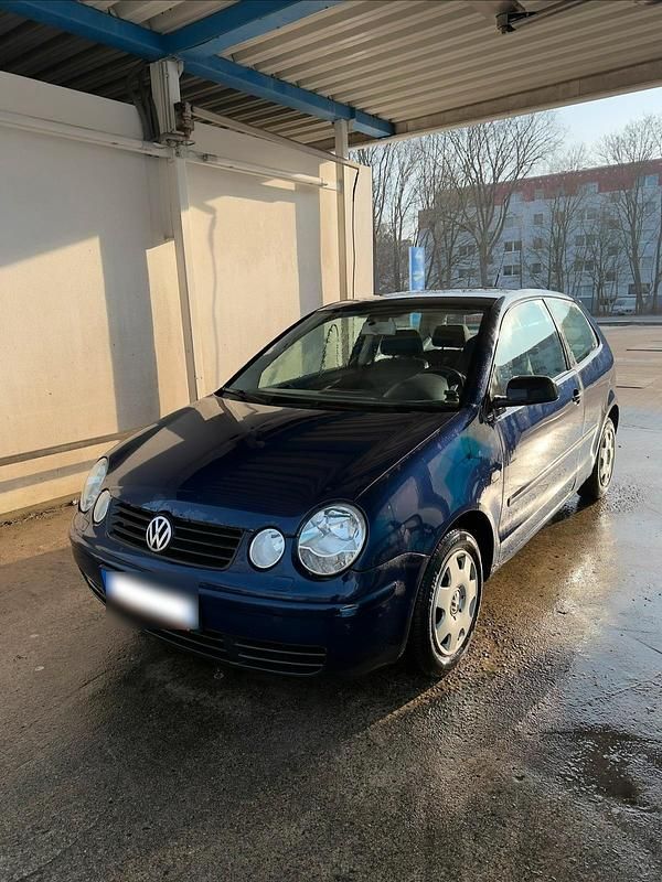 Gebraucht VW Polo 62 PS (45 kW) 2011 Blau Kleinwagen