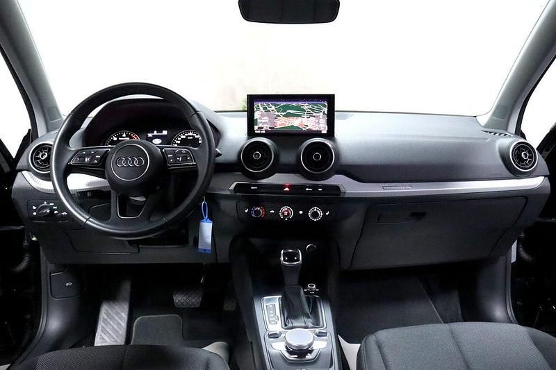 Gebraucht Audi Q2 Comfort 150 PS (110 kW) 2021 Brilliantschwarz (metallic) SUV