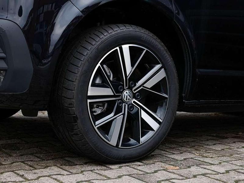 Neu VW LT Beach 150 PS (110 kW) 2025 Deep black perleffekt Van / Kleinbus