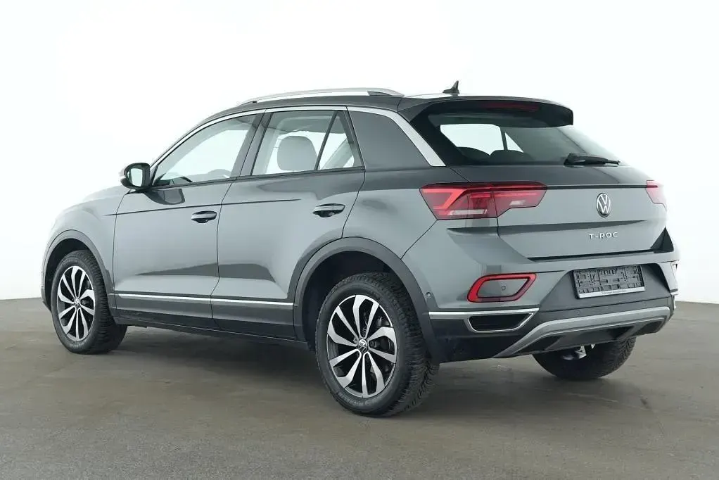 Second-hand VW T-Roc Style 150 CP (110 kW) 2022 Gri SUV