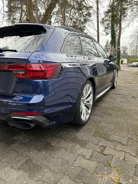 Gebraucht Audi RS4 Ambiente 450 PS (330 kW) 2018 Blau Kombi