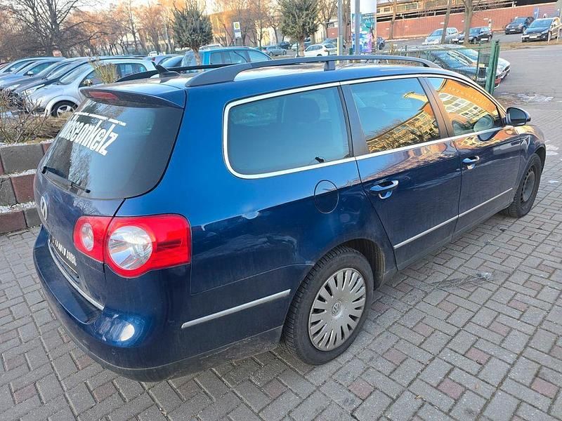 Gebraucht VW Passat Comfortline 150 PS (110 kW) 2007 Blau Kombi