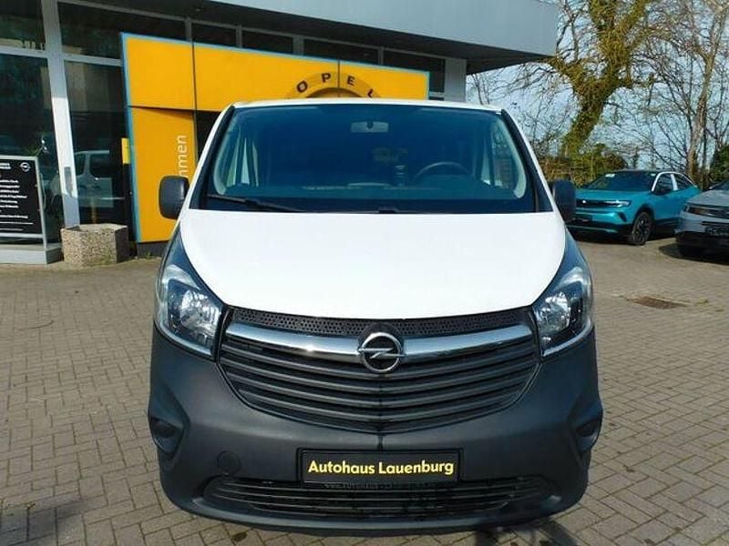 Gebraucht Opel Vivaro 125 PS (91 kW) 2018 Weiß Van / Kleinbus