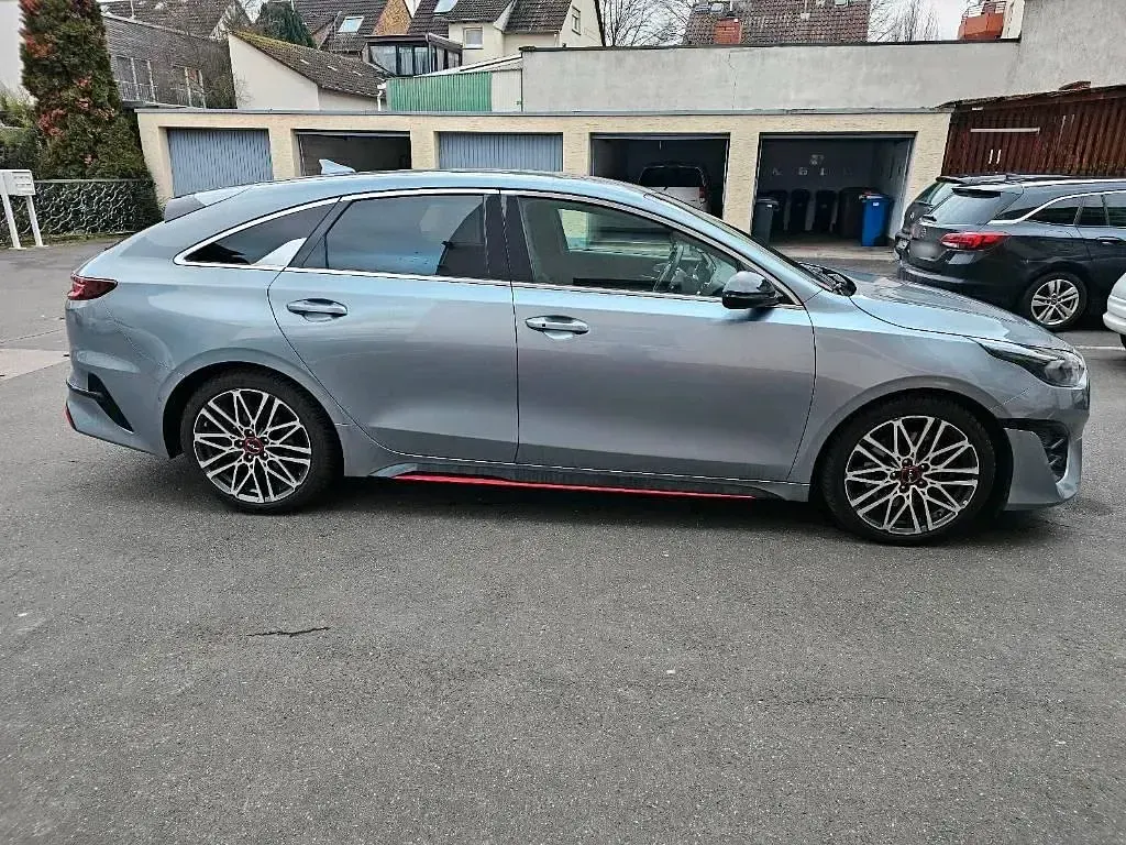 Gebraucht Kia ProCeed GT 204 PS (150 kW) 2023 Grau Kombi