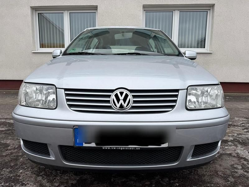 Silber Gebraucht 2001 VW Polo Kleinwagen | 1.990 € - Bild 1/4
