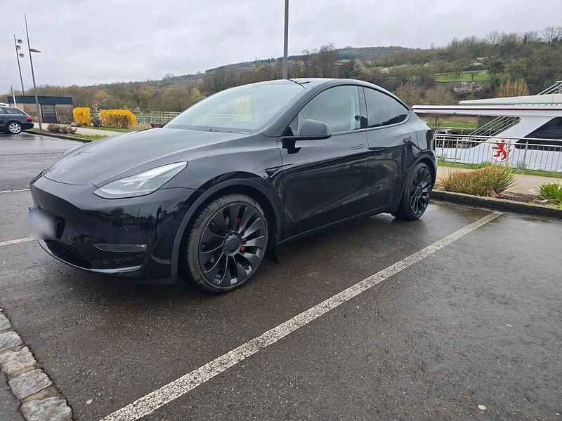 Gebraucht Tesla Model Y Performance 397 kW (540 PS) 2023 Schwarz SUV