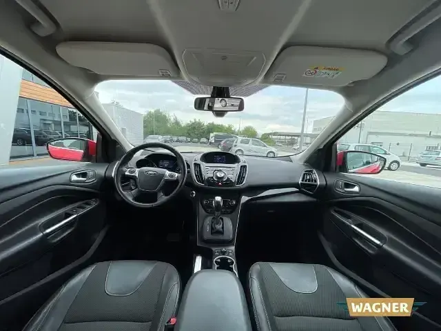 Gebraucht Ford Kuga Individual 163 PS (119 kW) 2014 Rot SUV