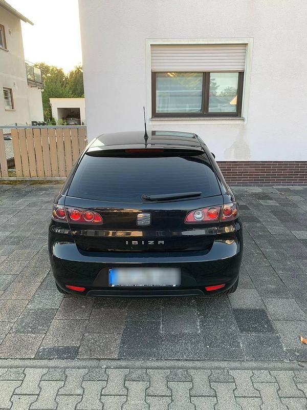Schwarz Gebraucht 2009 Seat Ibiza Sport Limousine | 1.999 € (Guter Preis) - Bild 1/4