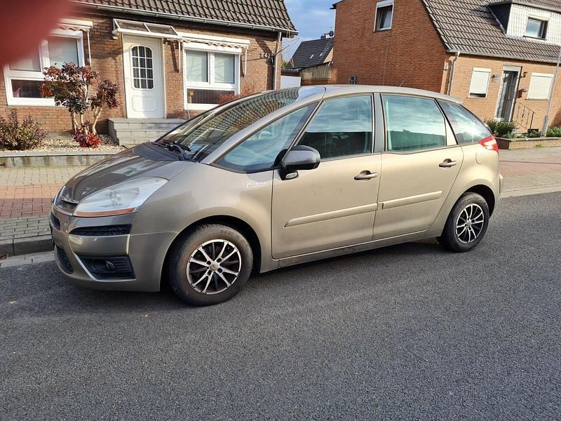 Braun Gebraucht 2007 Citroën C4 Picasso Van / Kleinbus | 1.590 € (Fairer Preis) - Bild 1/4