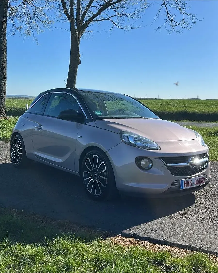 Usata Opel Adam 90 CV (66 kW) 2014 Viola Utilitaria