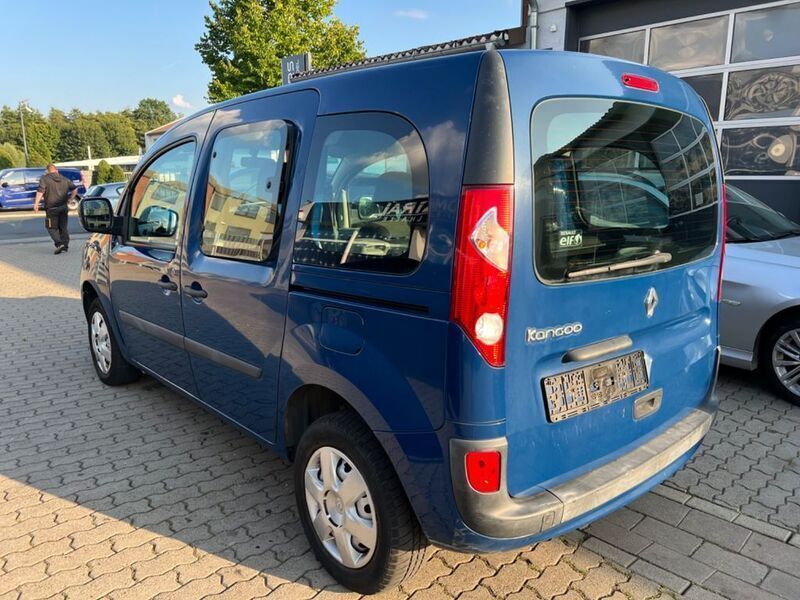 Gebraucht Renault Kangoo 87 PS (63 kW) 2011 Bleu volga Van / Kleinbus