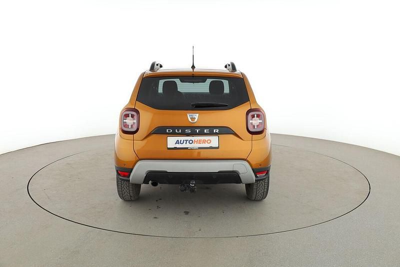 Gebraucht Dacia Duster Prestige 114 PS (83 kW) 2019 Orange SUV
