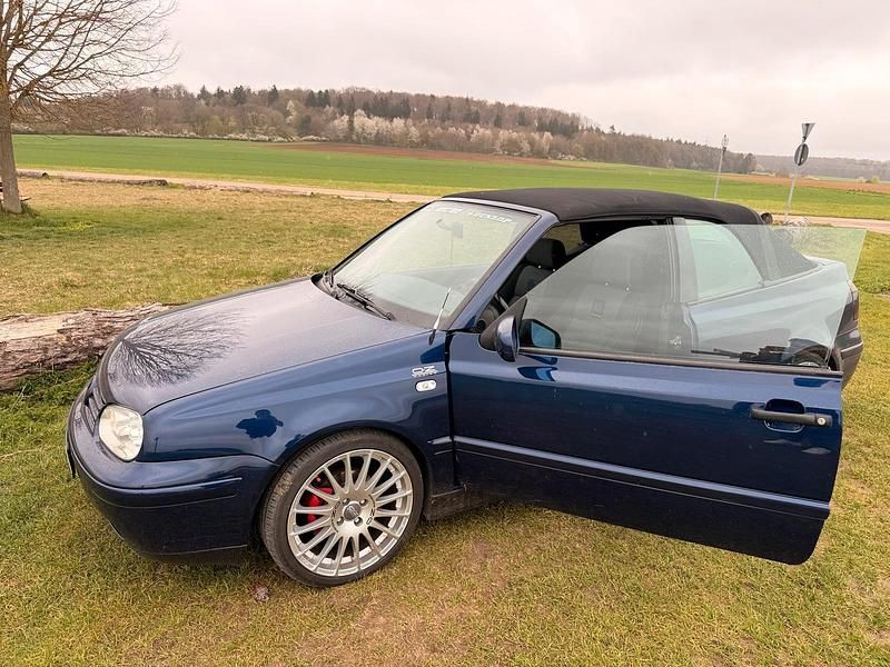 Gebraucht VW Golf Cabriolet 115 PS (84 kW) 2001 Blau Cabrio