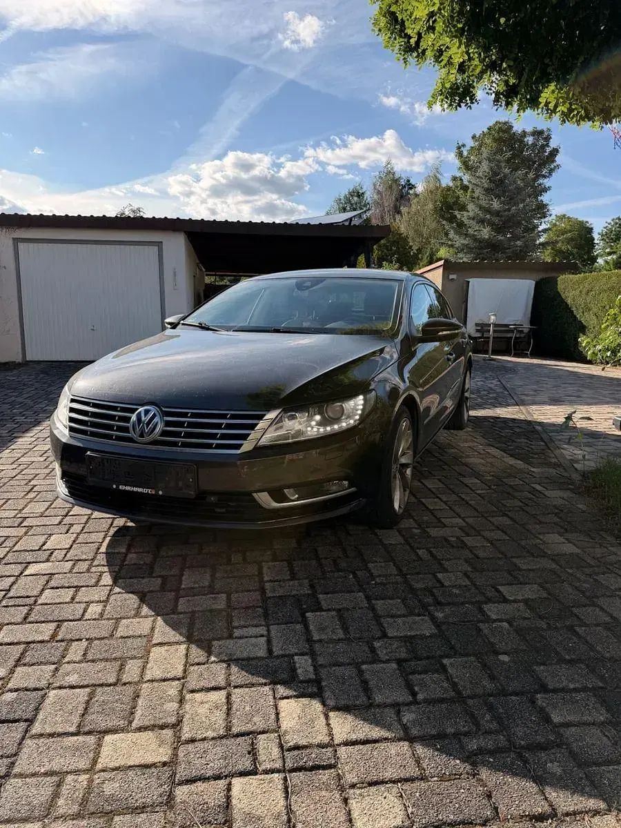 Gebraucht VW CC 160 PS (117 kW) 2012 Braun Limousine
