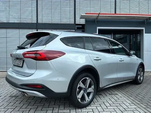 Usata Ford Focus Active 116 CV (85 kW) 2023 Argento Station wagon