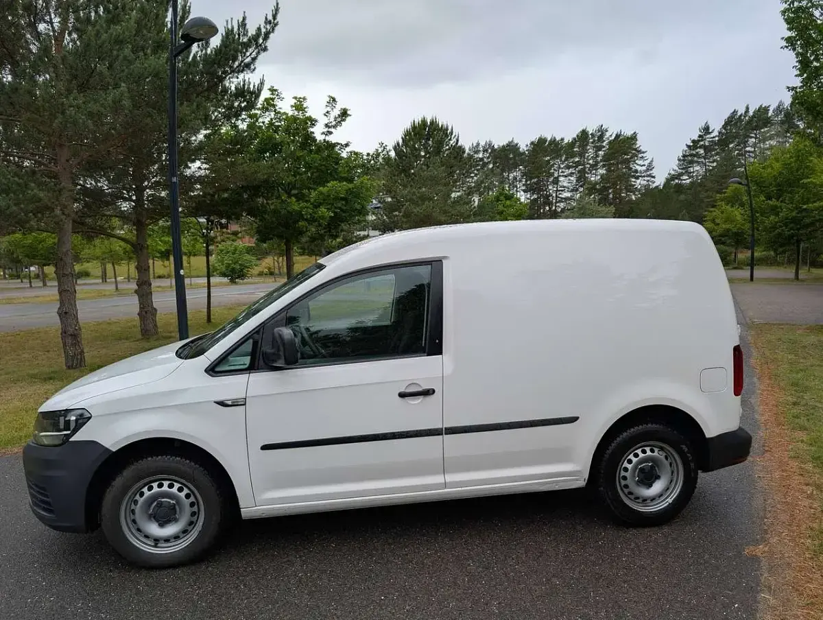Gebraucht VW Caddy 75 PS (55 kW) 2016 Weiß Van / Kleinbus