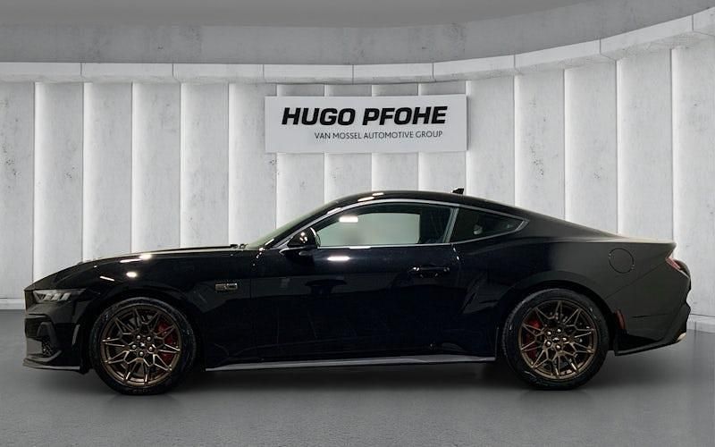 Gebraucht Ford Mustang GT 446 PS (328 kW) 2025 Absolute black metallic Coupé