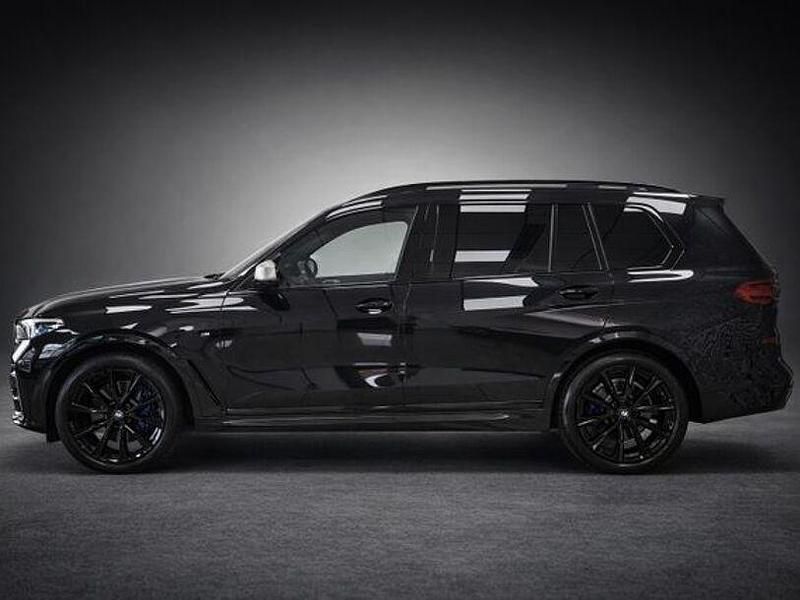 Gebraucht BMW X7 Performance 400 PS (294 kW) 2019 Saphirschwarz metallic SUV