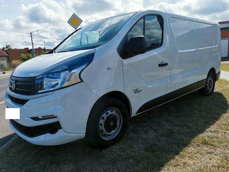 Weiß Gebraucht 2016 Fiat Talento Basis Van | 13.600 € (Superpreis) - Bild 1/4