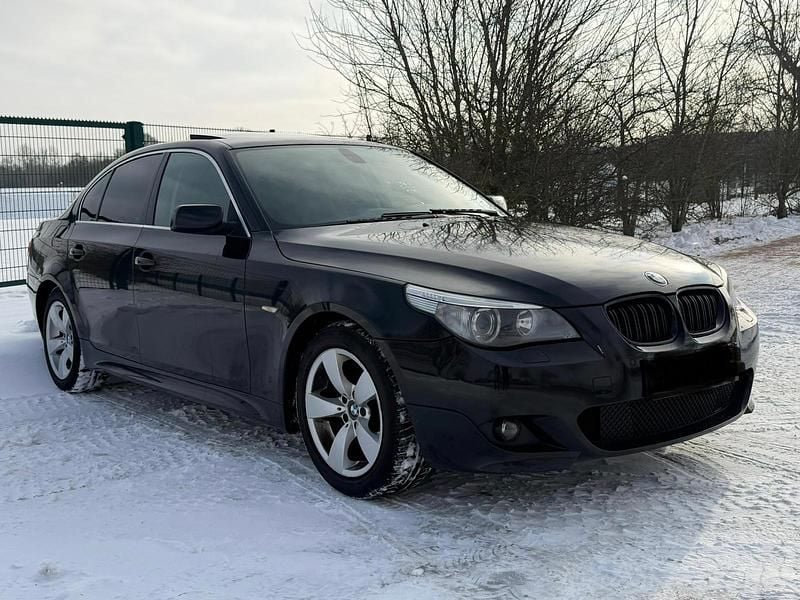 Schwarz Gebraucht 2006 BMW 520 M Sport Limousine | 3.499 € (Fairer Preis) - Bild 1/4