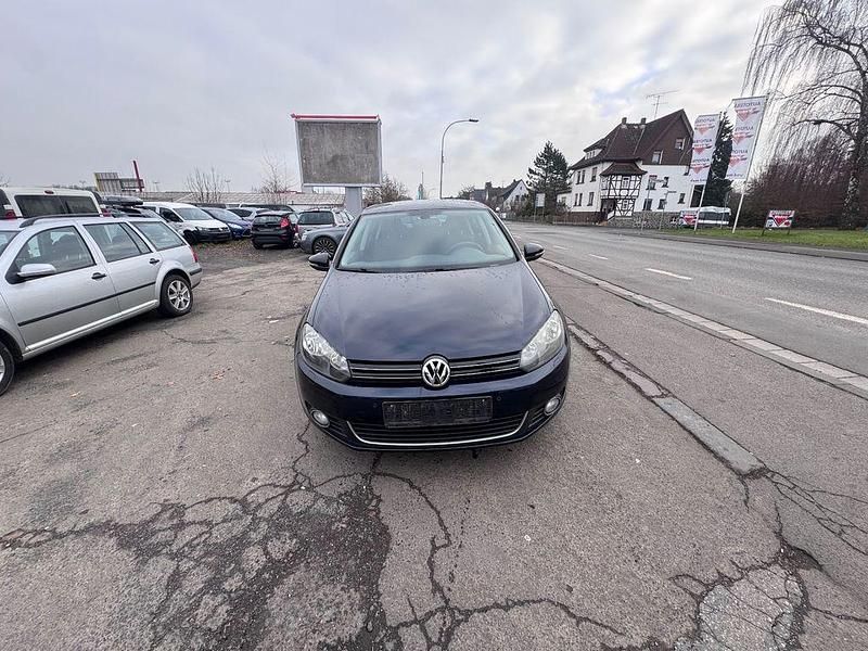 Gebraucht VW Golf VII Style 122 PS (89 kW) 2012 Blau Limousine