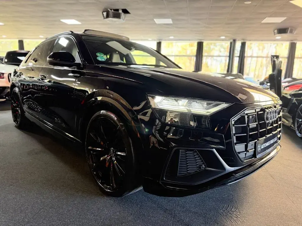 Gebraucht Audi Q8 S-Line 286 PS (210 kW) 2020 Schwarz SUV