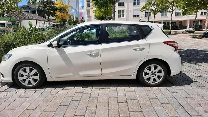 Weiß Gebraucht 2015 Nissan Pulsar Limousine | 6.700 € (Guter Preis) - Bild 1/4