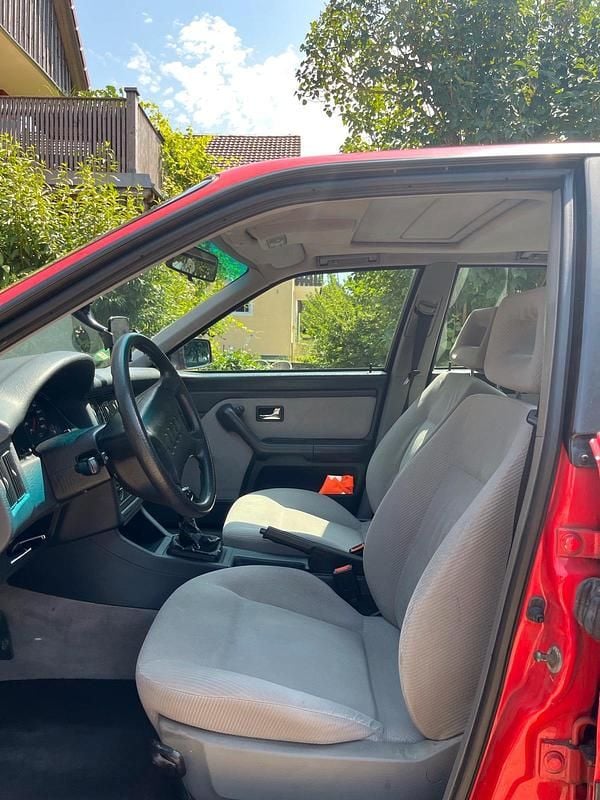 Rot Gebraucht 1994 Audi 80 Kombi | 2.400 € - Bild 1/4