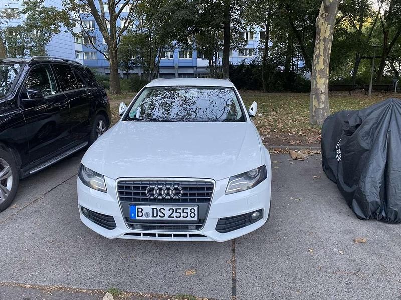 Gebraucht Audi A4 Attraction 190 PS (139 kW) 2010 Limousine