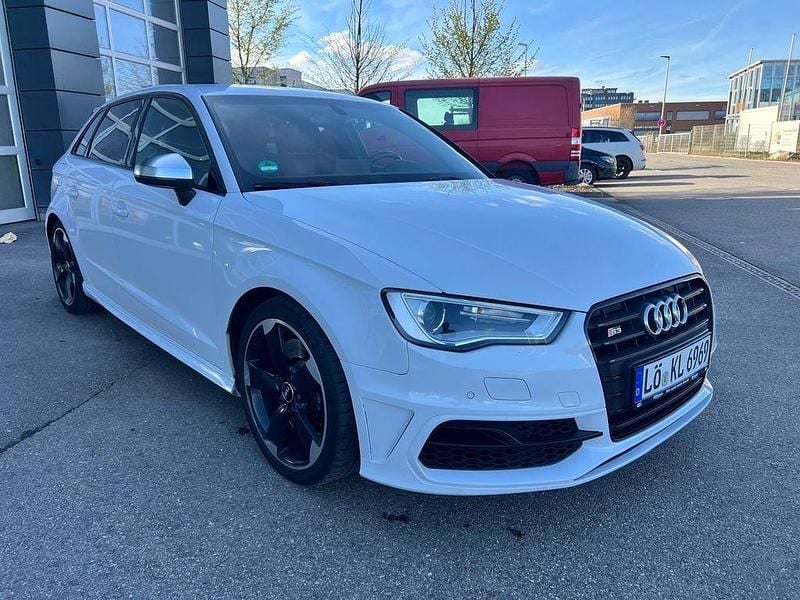 Gebraucht Audi S3 Sport 300 PS (220 kW) 2015 Weiß Limousine