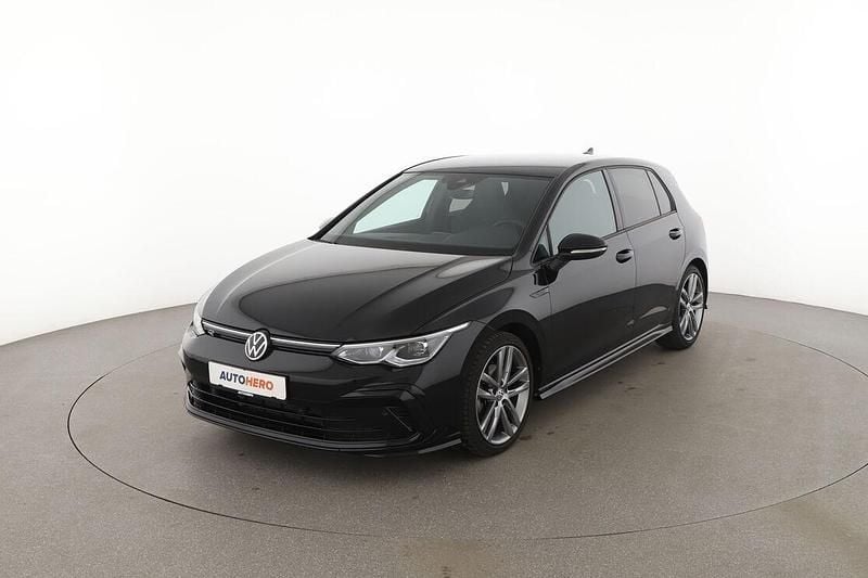 Schwarz Gebraucht 2021 VW Golf VIII R-line Limousine | 24.720 € (Guter Preis) - Bild 1/3