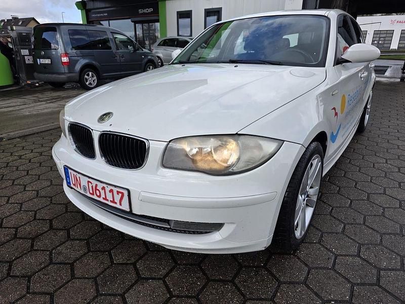 Gebraucht BMW 116 Advantage 122 PS (89 kW) 2008 Weiß Kleinwagen
